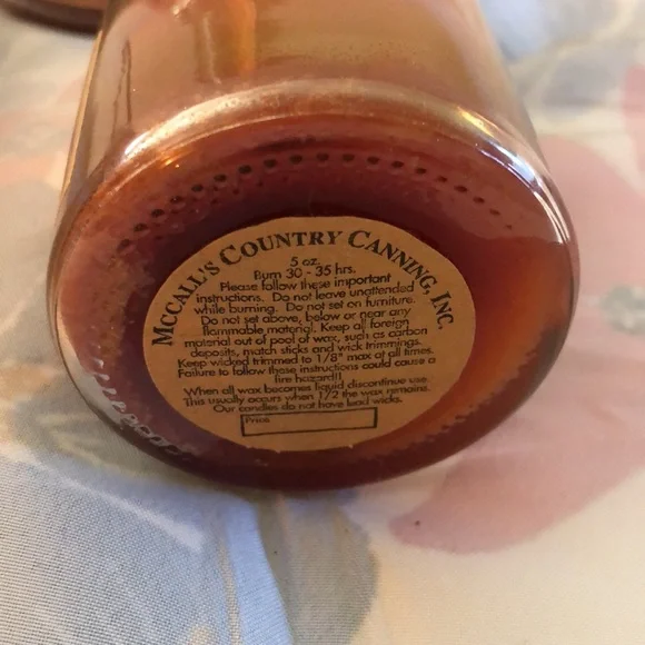 McCall's Farmers Market 26 Oz., 16 Oz. and 5 Oz. Candles - Cinnamon Scent - Picture 9 of 9